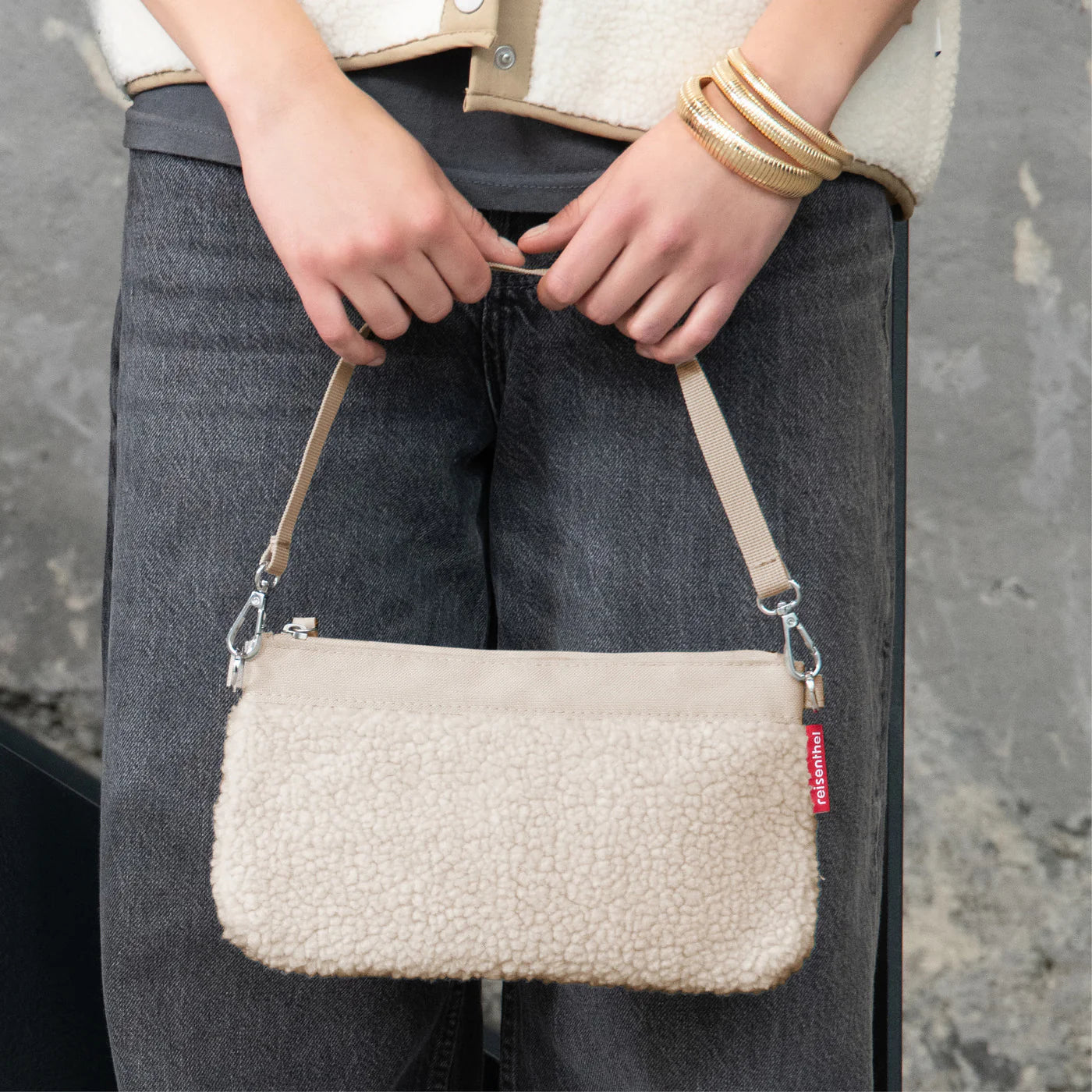 Reisenthel mini pouch teddy sand
