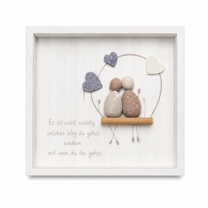 formano Wandbild mit Steinfiguren und Spruch „Es ist nicht wichtig, welchen Weg du gehst, sondern mit wem du ihn gehst.“ | Holzbild 20 × 16 cm