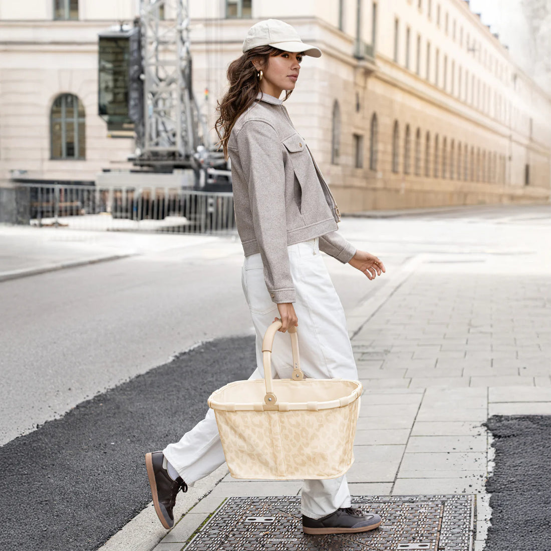 Reisenthel carrybag Leo Vanilla